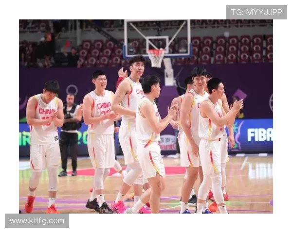 中国篮球队强势逆袭击败日本队 晋级亚洲杯决赛再创历史新高