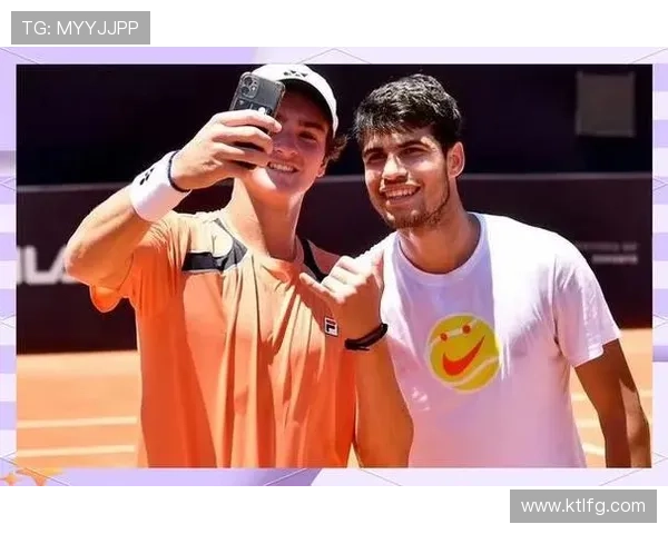 新一代网球明星崛起 世界各大赛事冠军争夺战激烈上演