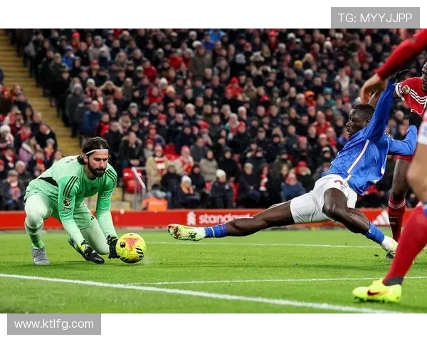 桑德兰足球俱乐部的辉煌历史与挑战之路解析